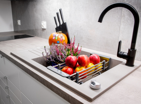 LAVEO PIONIER SBR 413T - ZLEWOZMYWAK GRANITOWY 1-KOMOROWY Z PÓŁOCIEKACZEM 78X50 CM BEŻOWY LAVEO PIONIER SBR 413T - ZLEWOZMYWAK GRANITOWY 1-KOMOROWY Z PÓŁOCIEKACZEM 78X50 CM BEŻOWY