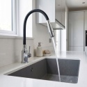 KUCHINOX VELIA B52 762D - BATERIA ZLEWOZMYWAKOWA Z ELASTYCZNĄ WYLEWKĄ CZARNA CHROM 2-FUNKCYJNA